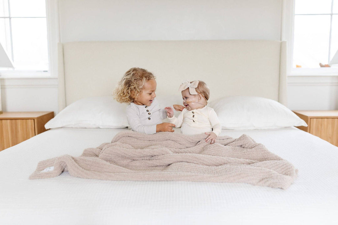 Chenille Blanket - Oatmeal