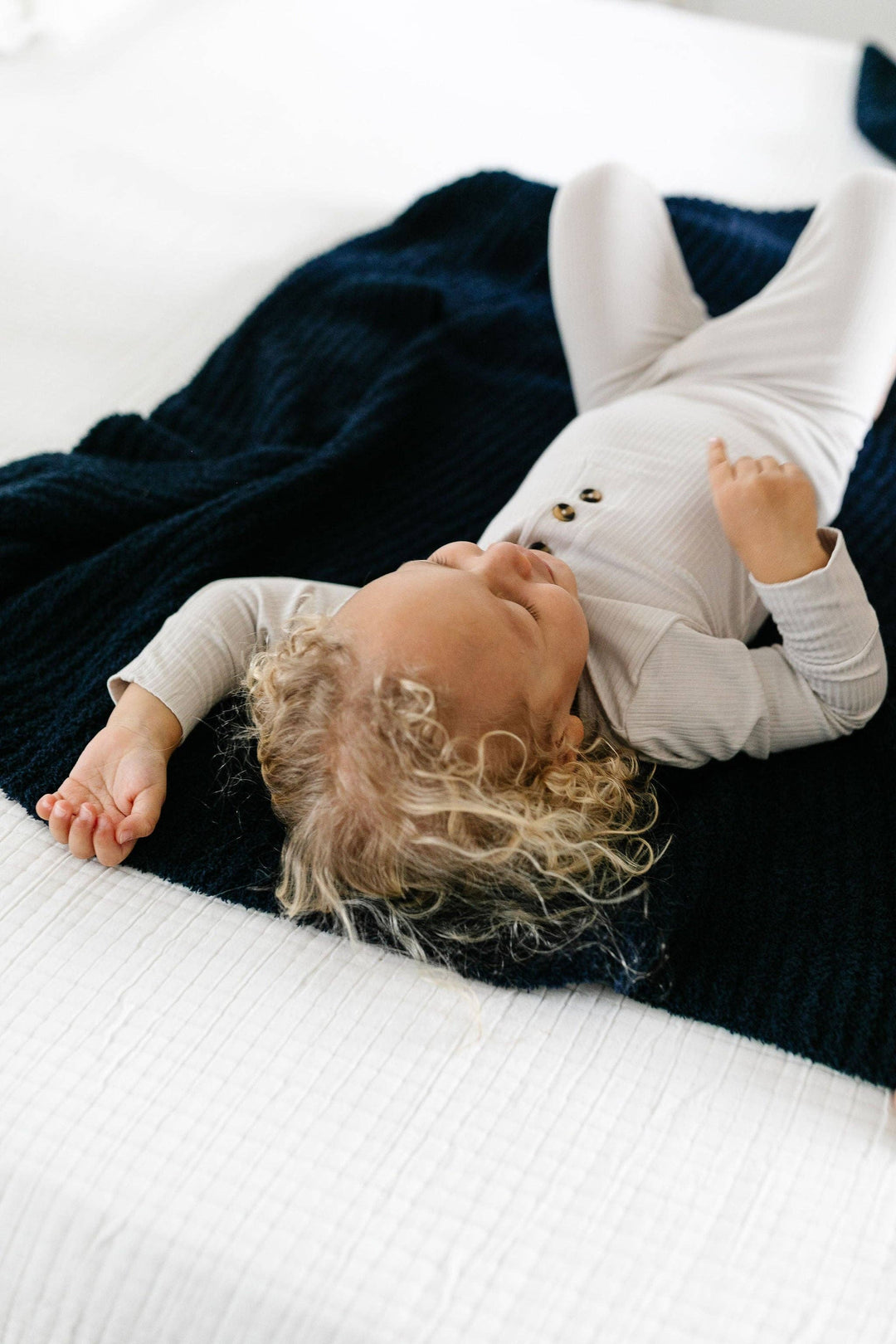 Chenille Blanket - Navy