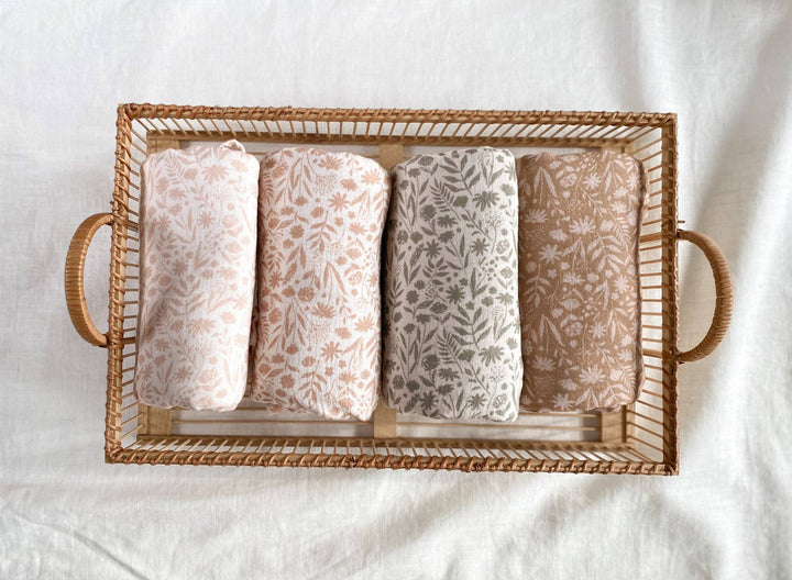 Baby swaddle / muslin wildflower - caramel: Small