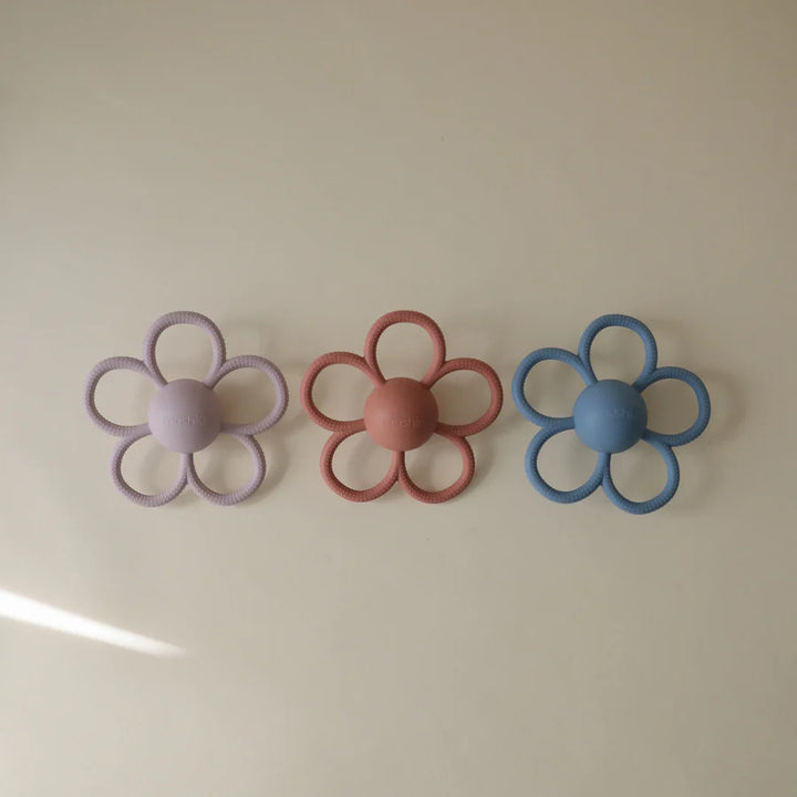 Daisy Rattle Teether