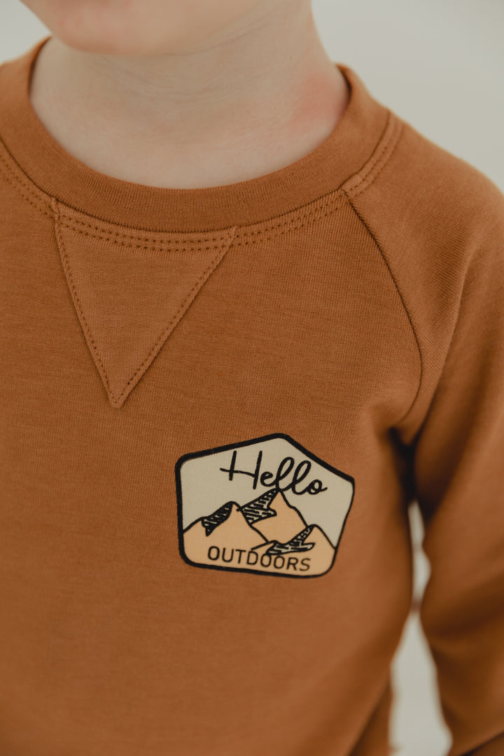 Kids Raglan Sweatshirt in Hello Outdoors