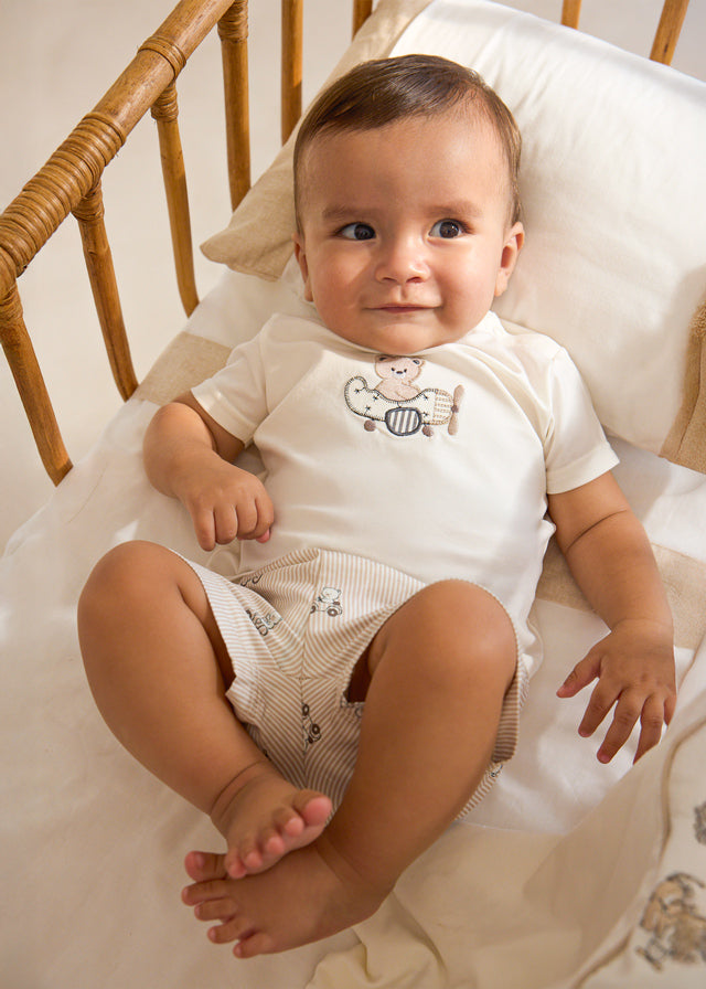Shorts and t-shirt set