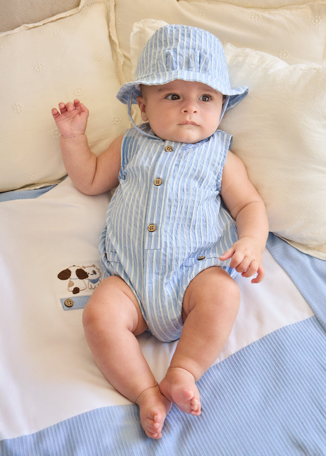 Short bodysuit w/ hat