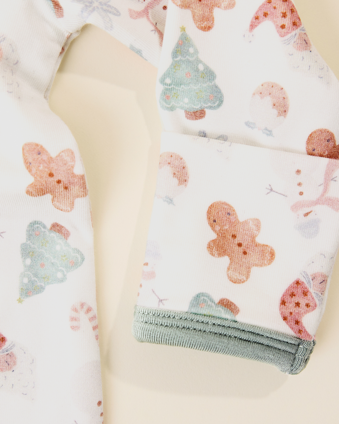 Holiday Colors Cozy Bamboo Baby Gown & Hat - Cozy Holiday