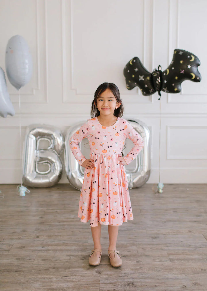 Gwendolyn Dress in Hippie Halloween