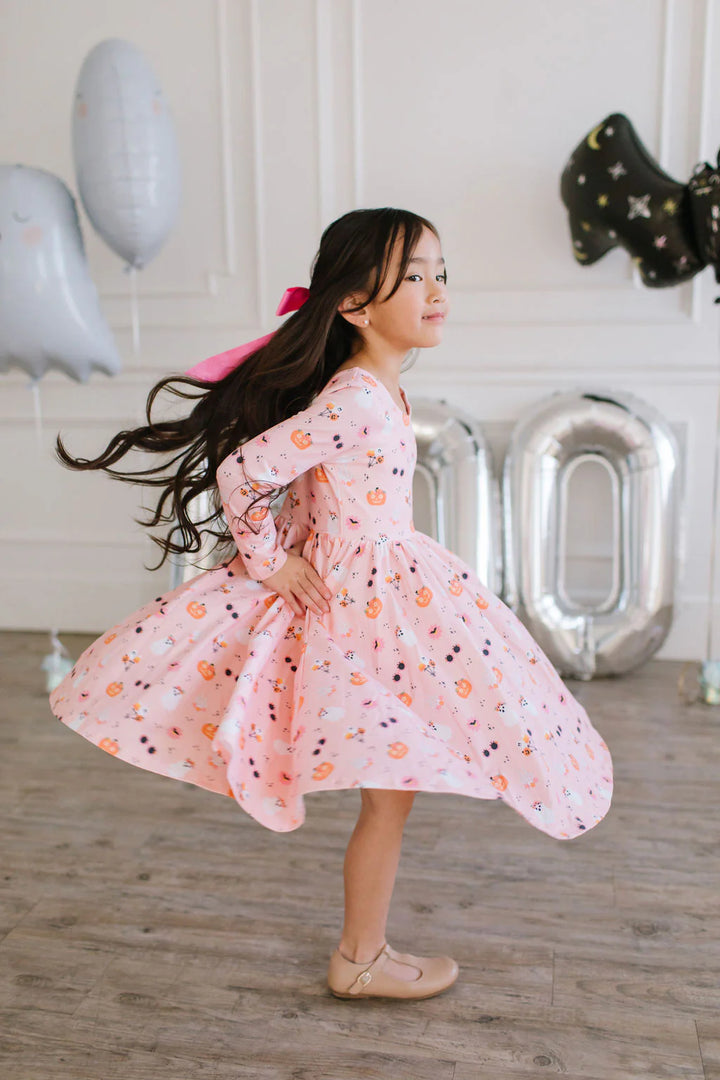 Gwendolyn Dress in Hippie Halloween
