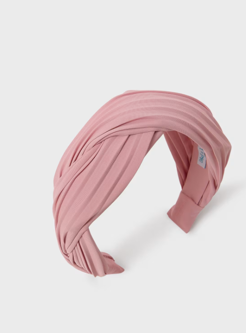 Girl intertwined headband