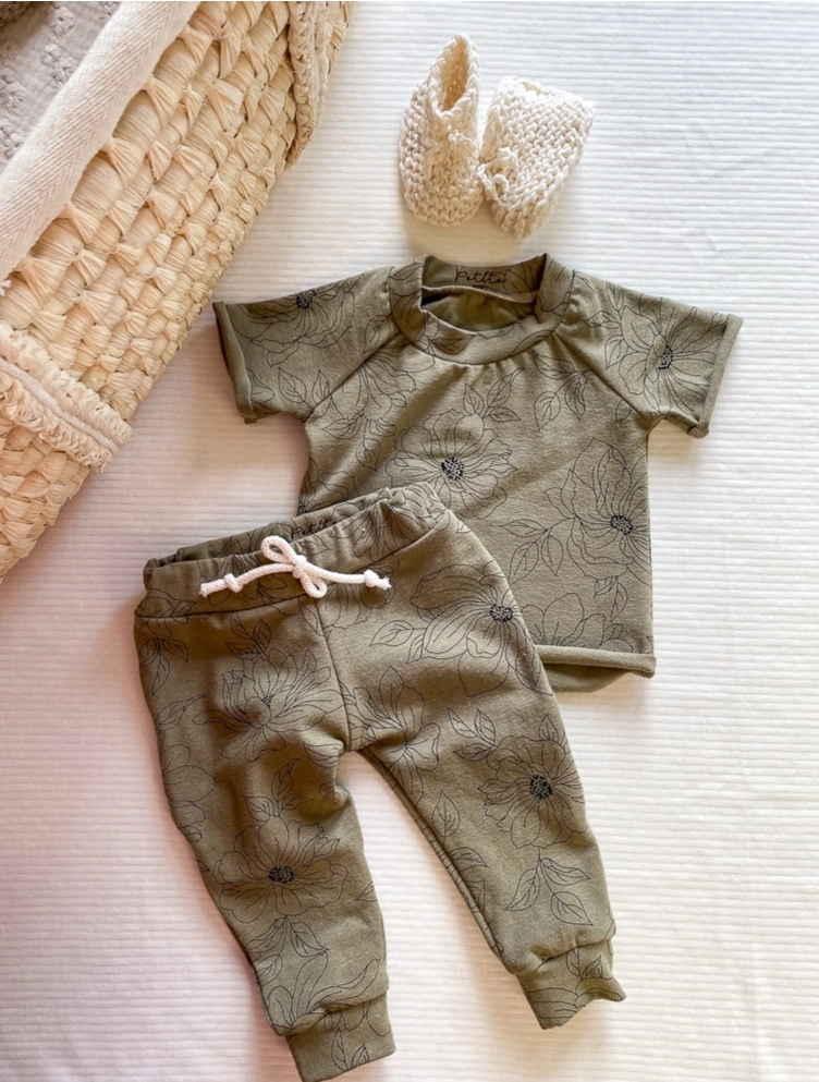 Baby linen shirt / olive floral