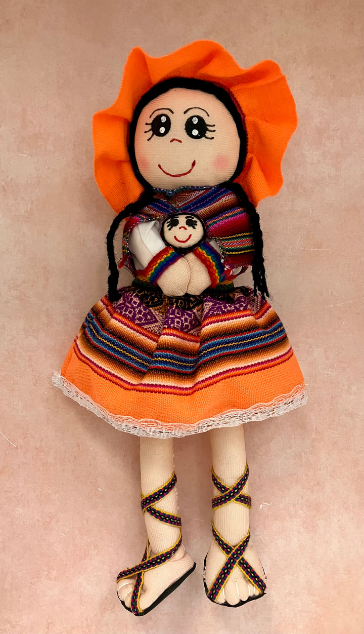 Peruvian Cholita Dolls - Large