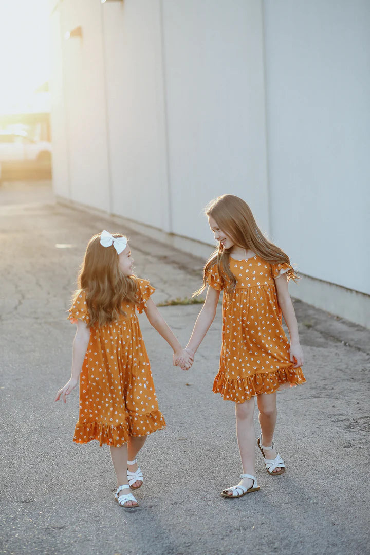 Betsy Mustard Floral